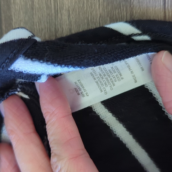 Long sleeve top bundle - Picture 11 of 14